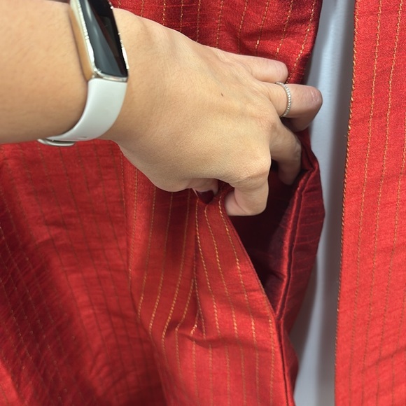 Red sherwani pant set - Picture 5 of 9